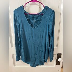American Eagle Long Sleeve Top